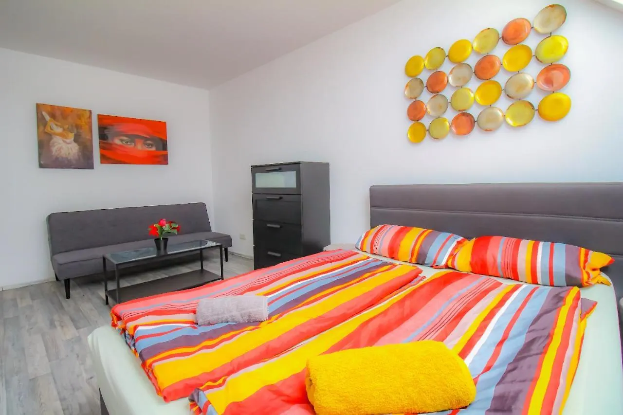 Q Luxurious Duplex Apartment In Praterstern Area 维也纳