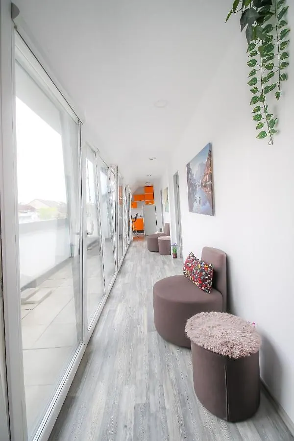 Q Luxurious Duplex Apartment In Praterstern Area Viena
